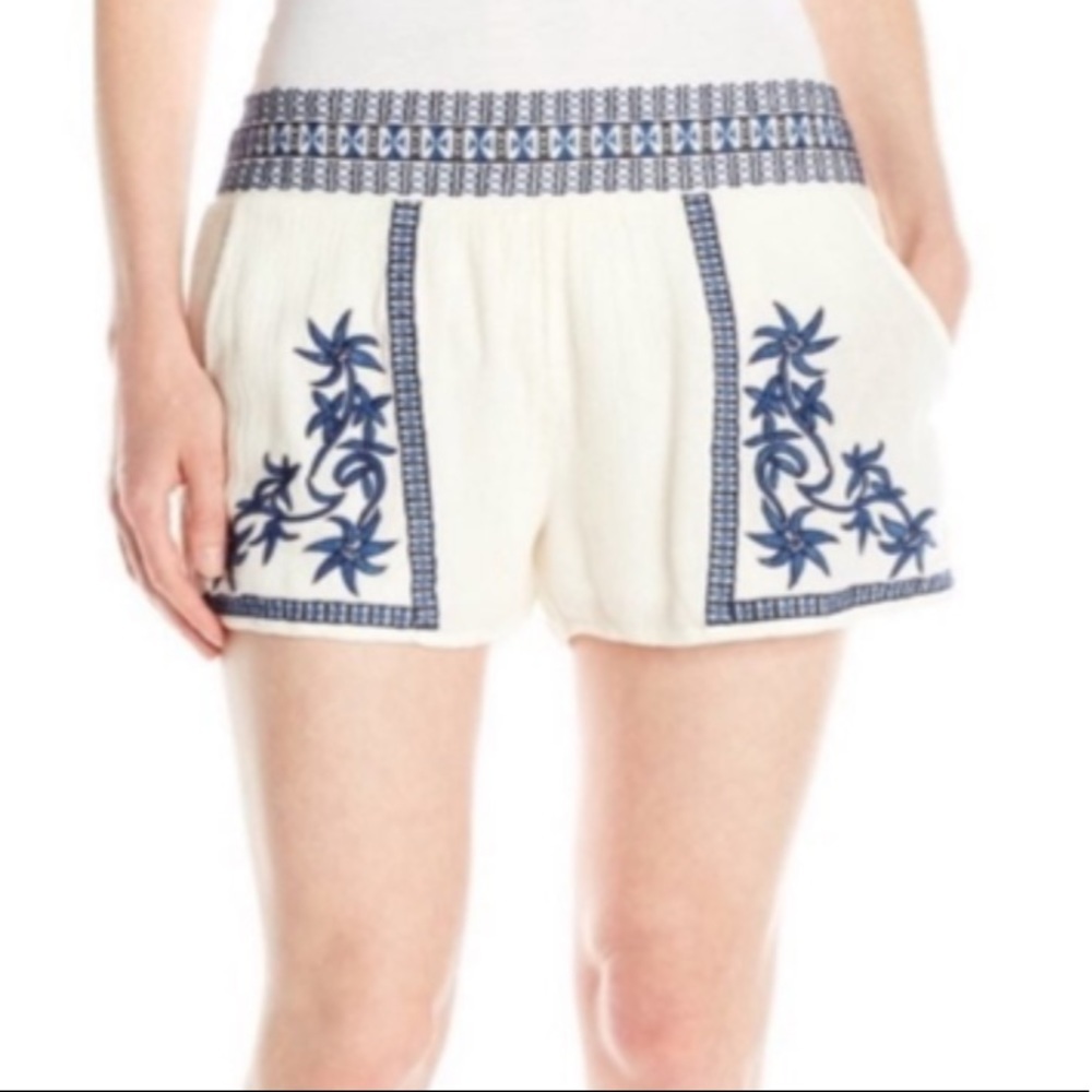 Lucky Brand Boho Embroidered Floral Shorts White Blue Women's Size Medium